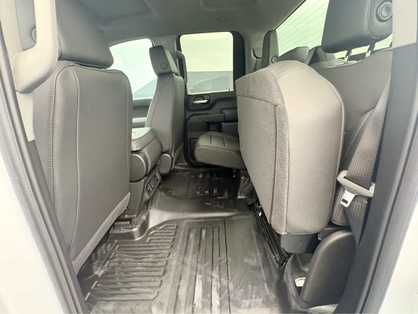 Used 2025 Chevrolet Silverado 2500 W/T w/ WT Convenience Package RWD image 24