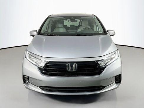 Used 2023 Honda Odyssey Touring image 3