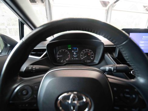 Used 2024 Toyota Corolla SE FWD image 15