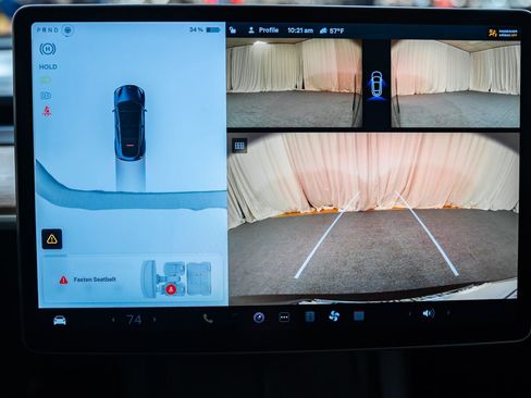 Used 2024 Tesla Model Y Long Range image 45