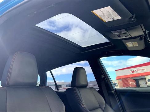 Used 2016 Toyota RAV4 SE FWD image 30