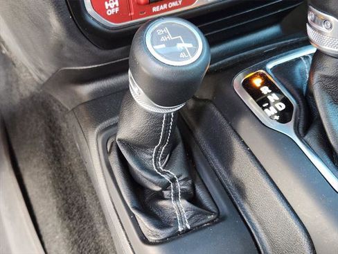 Certified 2022 Jeep Wrangler Unlimited Rubicon w/ LED Lighting Group image 24