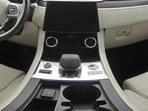 Used 2021 Jaguar F-PACE S AWD/4WD image 21