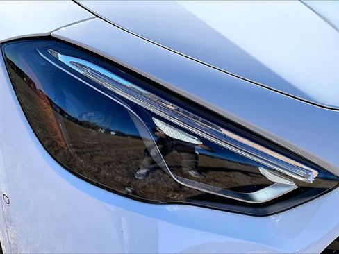 Certified 2025 Mercedes-Benz GLA 250 GLA 250 image 28