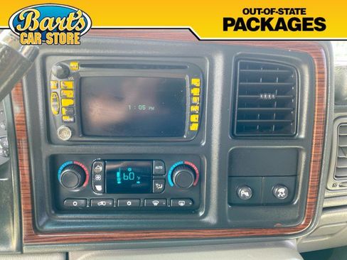 Used 2004 Cadillac Escalade AWD image 34