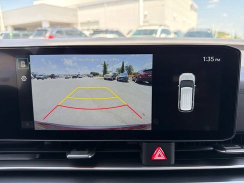 New 2026 Kia Carnival FWD image 13