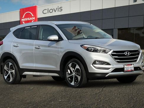 Used 2017 Hyundai Tucson Sport FWD image 10