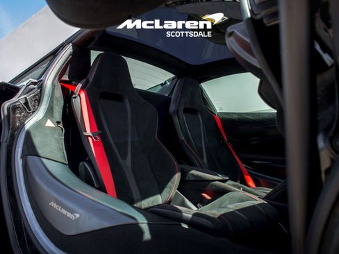Used 2024 McLaren 750S Spider image 22