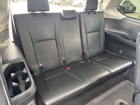 Used 2024 Toyota Grand Highlander XLE image 17