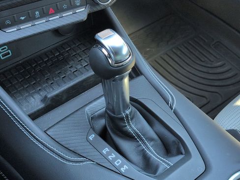 Used 2024 Ford Mustang GT Premium image 31