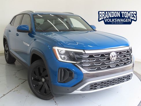 New 2026 Volkswagen Atlas Cross Sport SE image 1