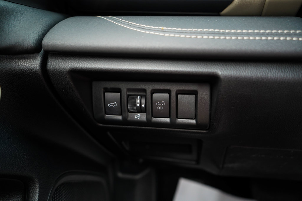 Used 2024 Subaru Outback Limited AWD/4WD image 33