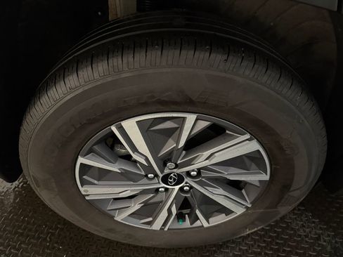 Certified 2024 Hyundai Tucson Blue image 16