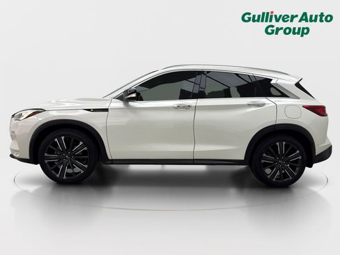 Used 2021 INFINITI QX50 Luxe w/ Appearance Package FWD image 3