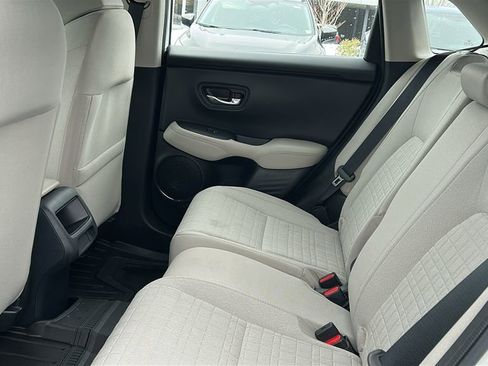 Used 2023 Honda HR-V LX image 23