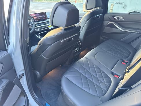 New 2026 BMW X5 xDrive40i w/ M Sport Package AWD/4WD image 25