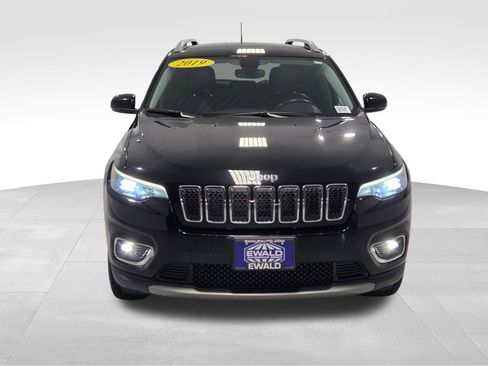 Used 2019 Jeep Cherokee Limited image 15