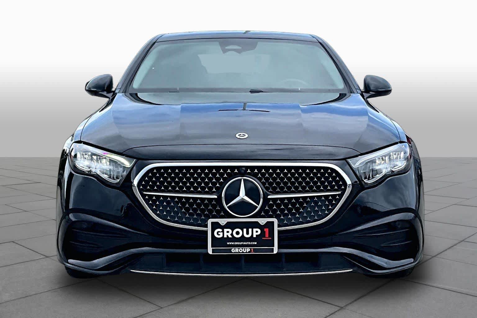 Used 2025 Mercedes-Benz E 350 Sedan image 4