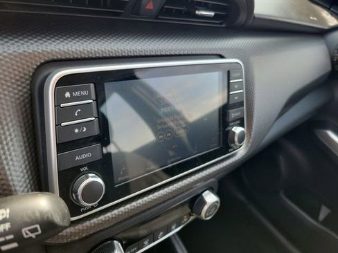 Used 2020 Nissan Kicks SV image 19