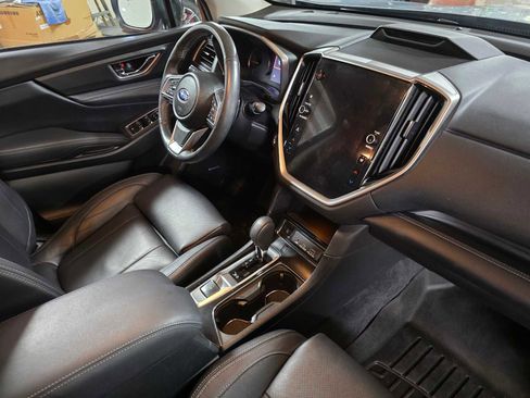 Used 2024 Subaru Ascent Limited w/ Technology Package image 10