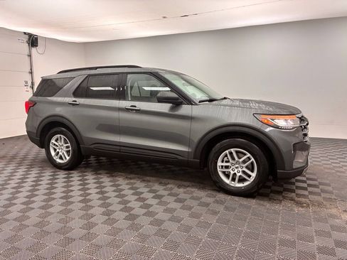 New 2026 Ford Explorer Active image 6