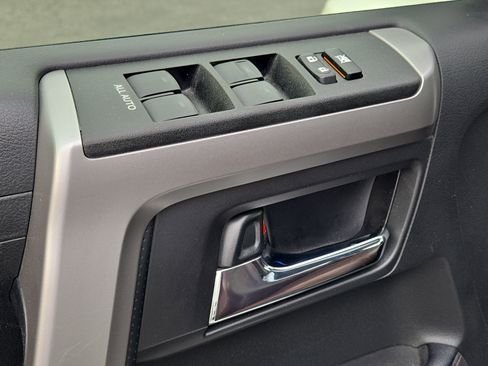 Used 2023 Toyota 4Runner Limited image 21