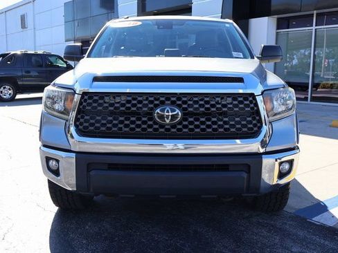 Used 2019 Toyota Tundra SR5 w/ SR5 Upgrade Package image 2