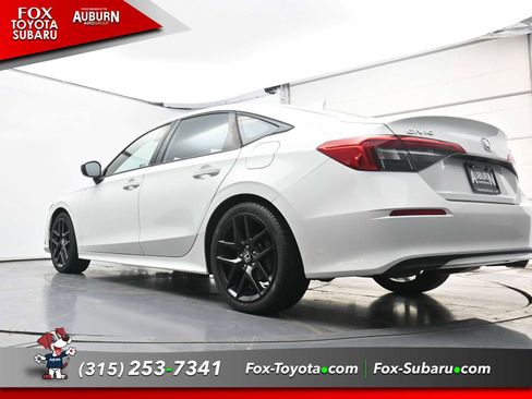Used 2022 Honda Civic Sport image 19