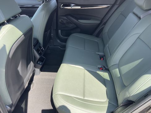 Certified 2024 Kia Seltos SX w/ SX Sunroof Package AWD/4WD image 16