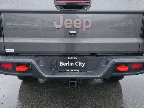 Used 2021 Jeep Gladiator Mojave AWD/4WD image 11