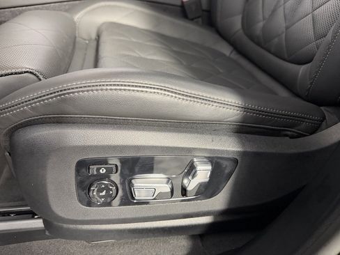 Used 2026 BMW X5 xDrive40i image 24