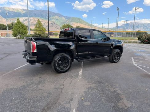 Used 2016 GMC Canyon SLE w/ Nightfall Edition AWD/4WD image 4