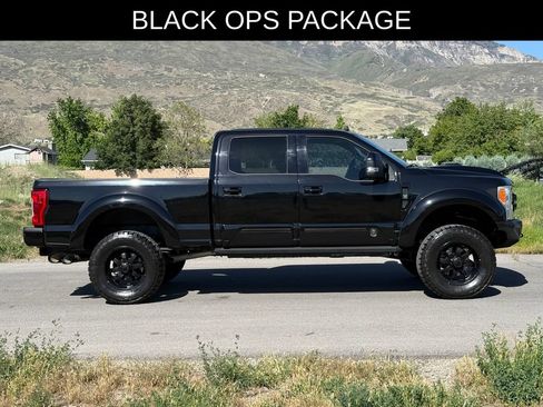 Used 2019 Ford F250 Lariat w/ Lariat Ultimate Package AWD/4WD image 8