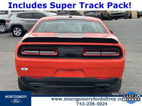 Used 2018 Dodge Challenger R/T w/ Blacktop Package image 8