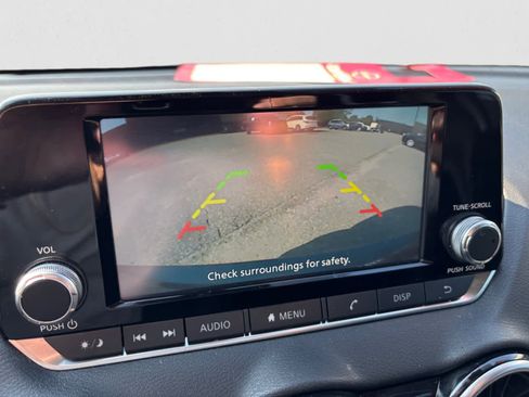 Certified 2023 Nissan Sentra S image 19