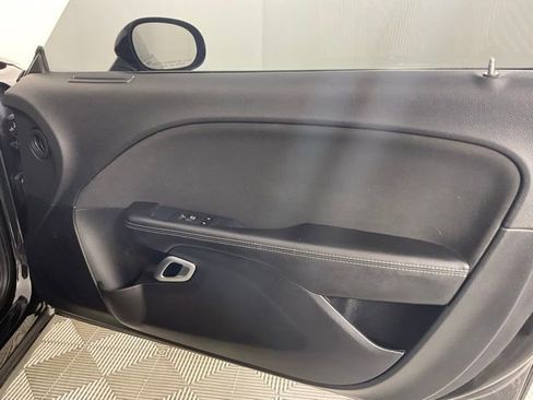 Used 2019 Dodge Challenger R/T RWD image 23