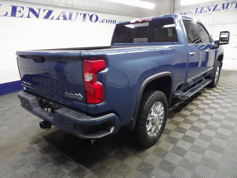 Used 2024 Chevrolet Silverado 2500 High Country image 4