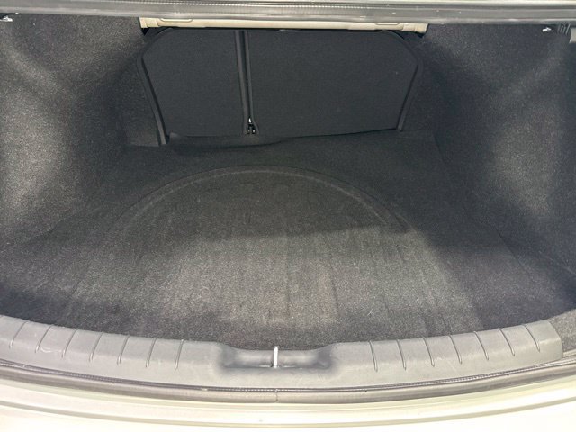 Used 2019 Hyundai Elantra SE FWD image 22