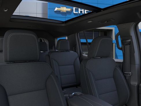 New 2026 Chevrolet Traverse LT w/ Enhanced Driving Package FWD image 44