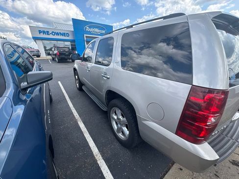 Used 2008 Chevrolet Tahoe LTZ w/ LTZ Preferred Equipment Group AWD/4WD image 7