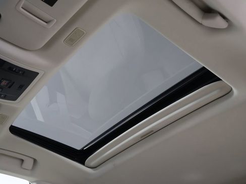 Used 2020 Lexus ES 350 w/ Premium Package FWD image 18