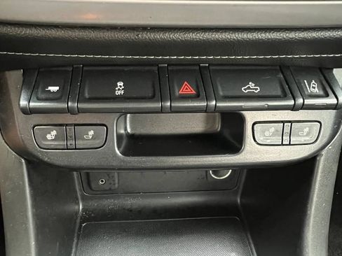 Used 2016 GMC Canyon SLT w/ Driver Alert Package RWD image 13
