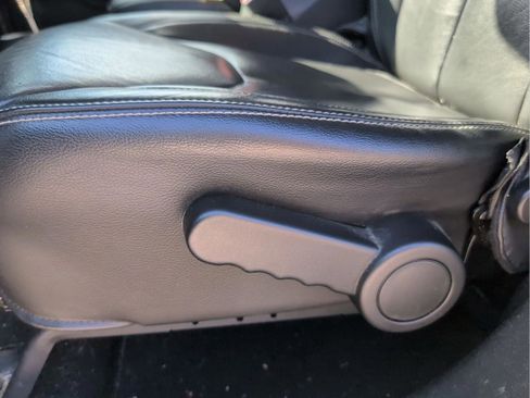 Certified 2018 Jeep Wrangler Unlimited Sahara image 24