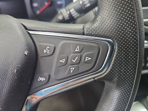 Used 2020 Chevrolet Equinox LS FWD image 17