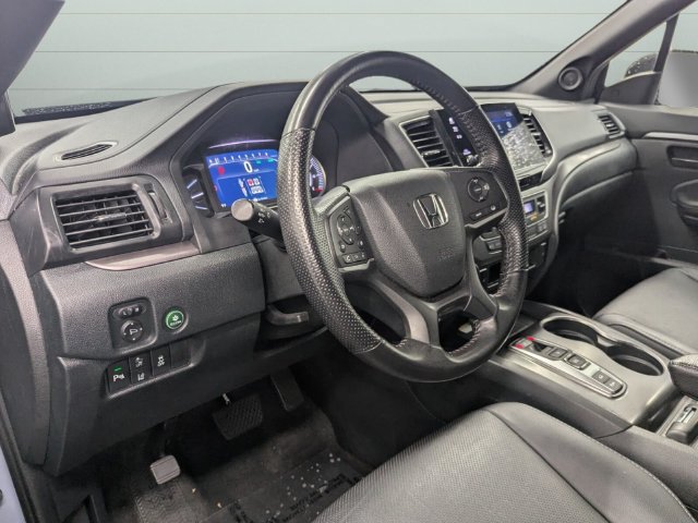 Used 2023 Honda Passport EX-L image 10
