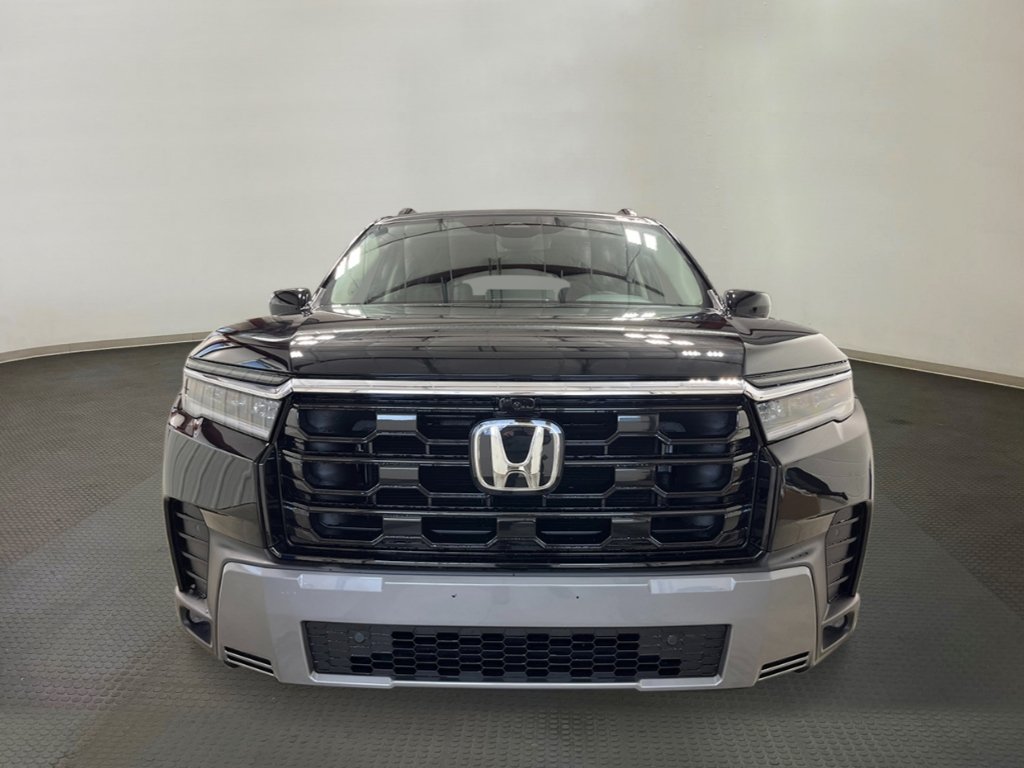 New 2026 Honda Pilot Touring image 10