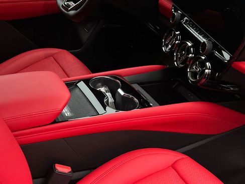 Used 2025 Chevrolet Blazer EV SS image 12