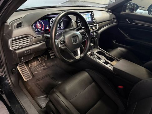 Used 2019 Honda Accord Sport image 14