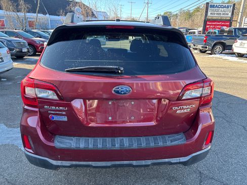 Used 2015 Subaru Outback 2.5i Premium image 4