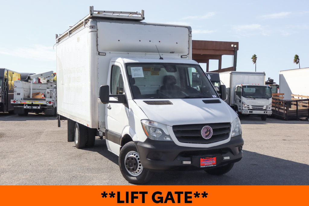 Used 2017 Mercedes-Benz Sprinter 3500 image 2
